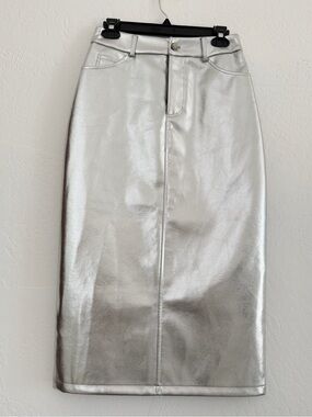 🪶7 For All Mankind Metallic Silver Pencil Skirt